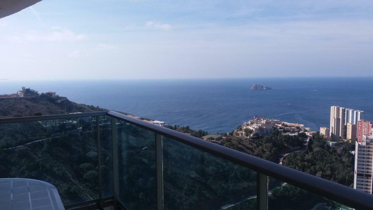 Apartamento Benidorm De Luxe Екстериор снимка
