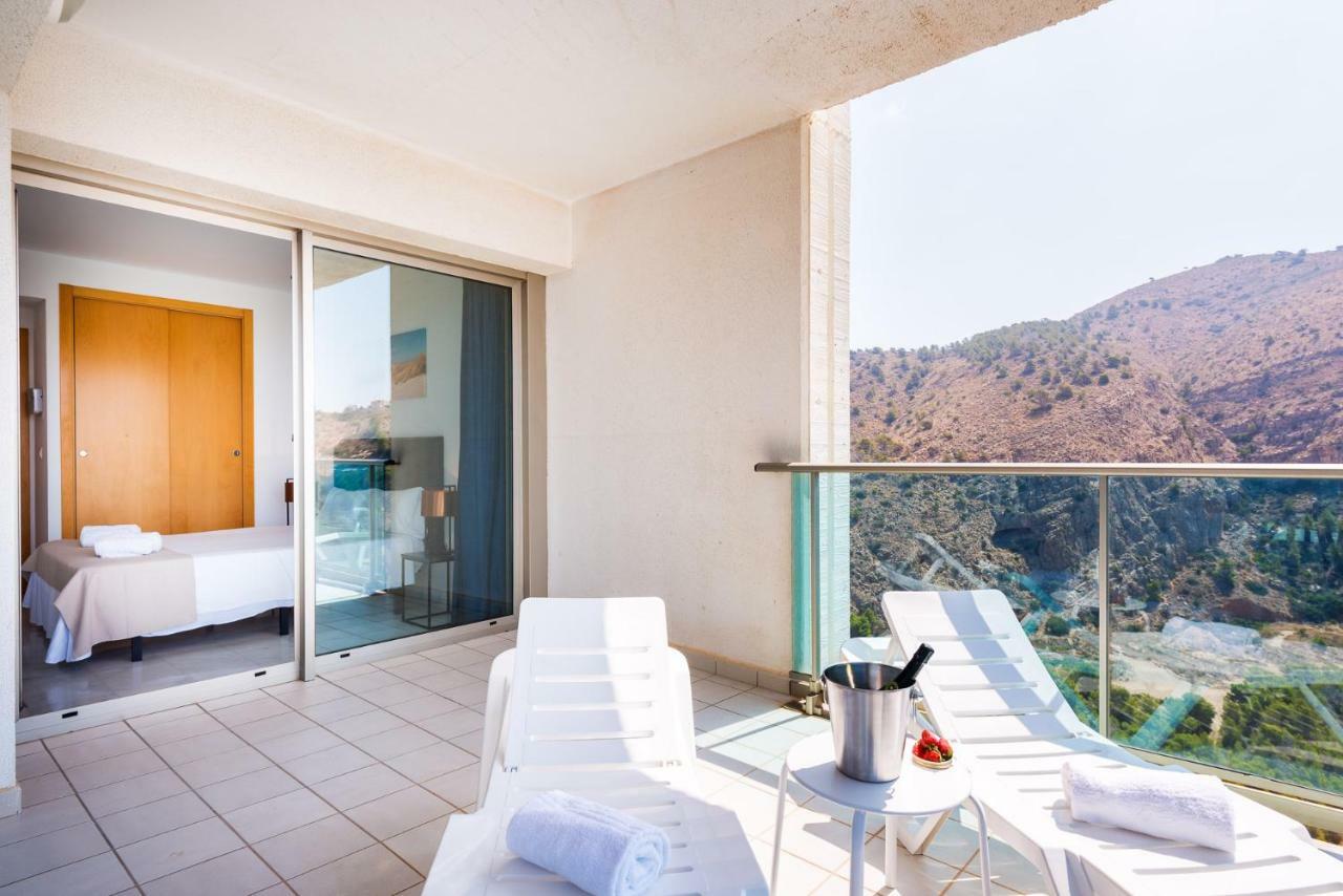 Apartamento Benidorm De Luxe Екстериор снимка